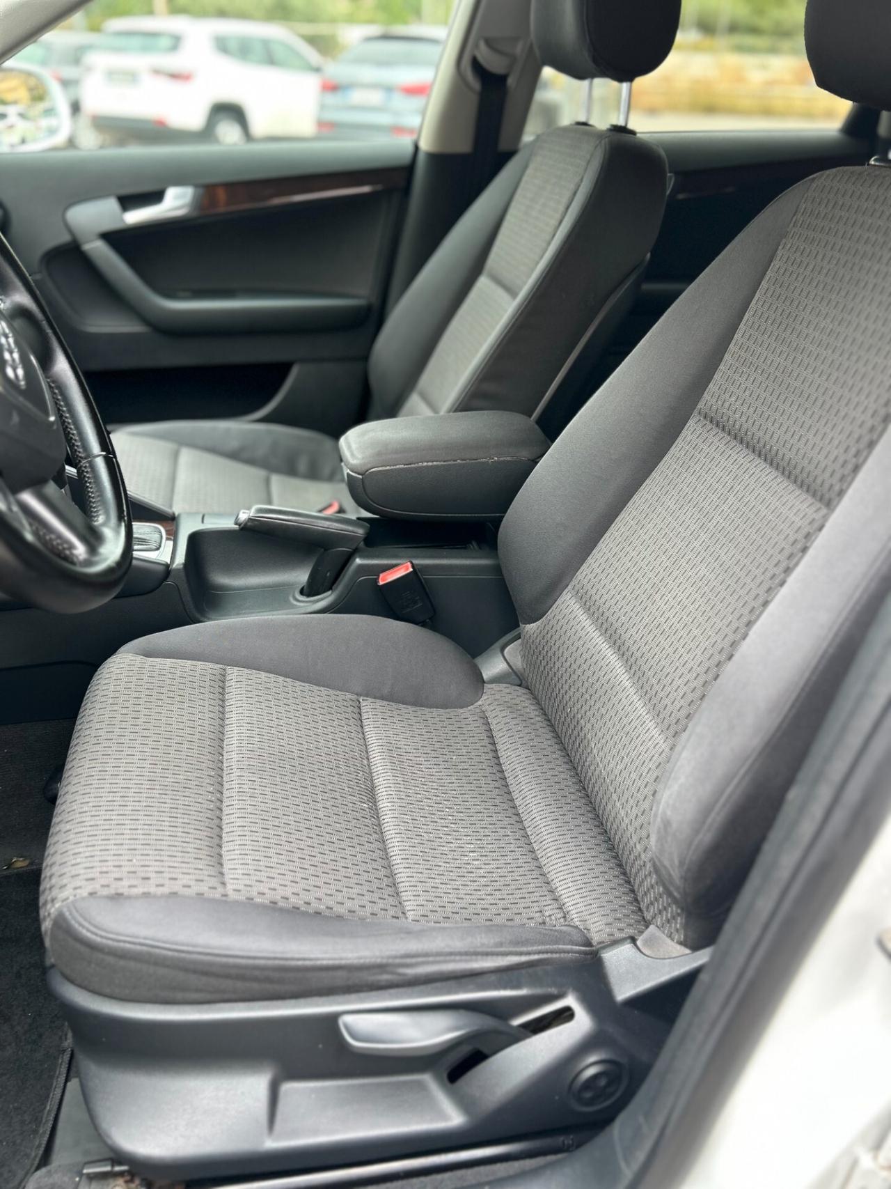 Audi A3 SPB 2.0 TDI 140cv S tronic Attraction
