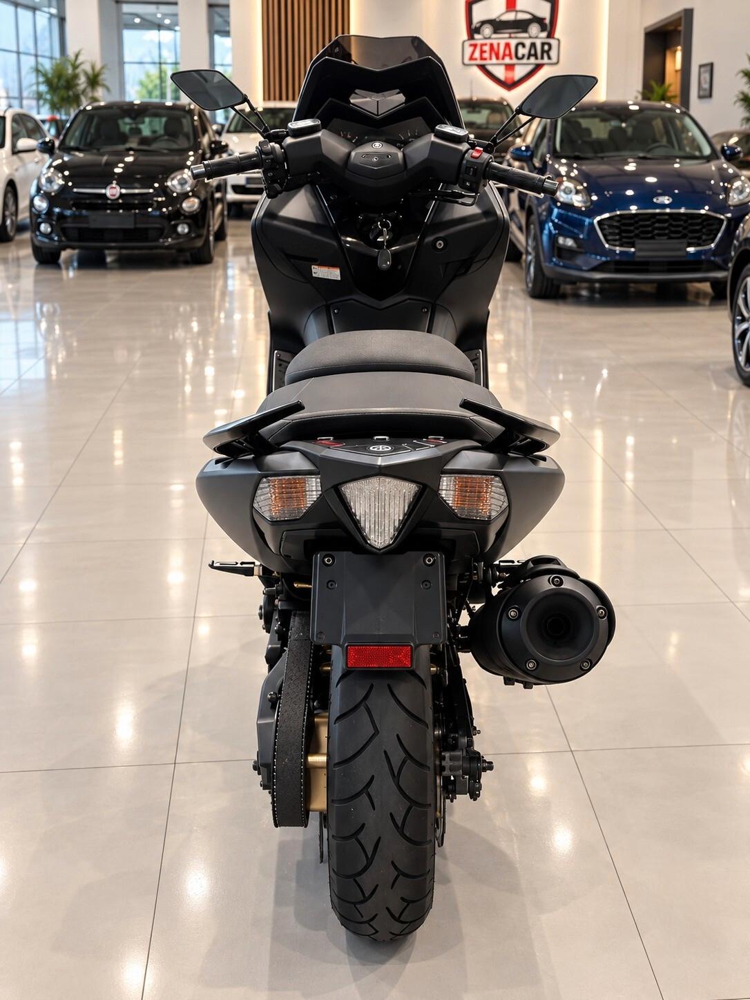 Yamaha TMAX 530 Black Max abs