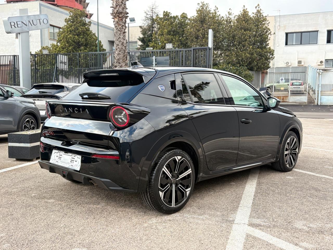 NUOVA Lancia Ypsilon Hybrid e-DCT LX AUTOMATIC