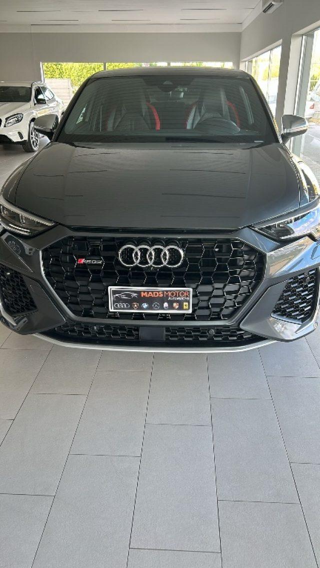 AUDI RS Q3 SPB quattro S tronic