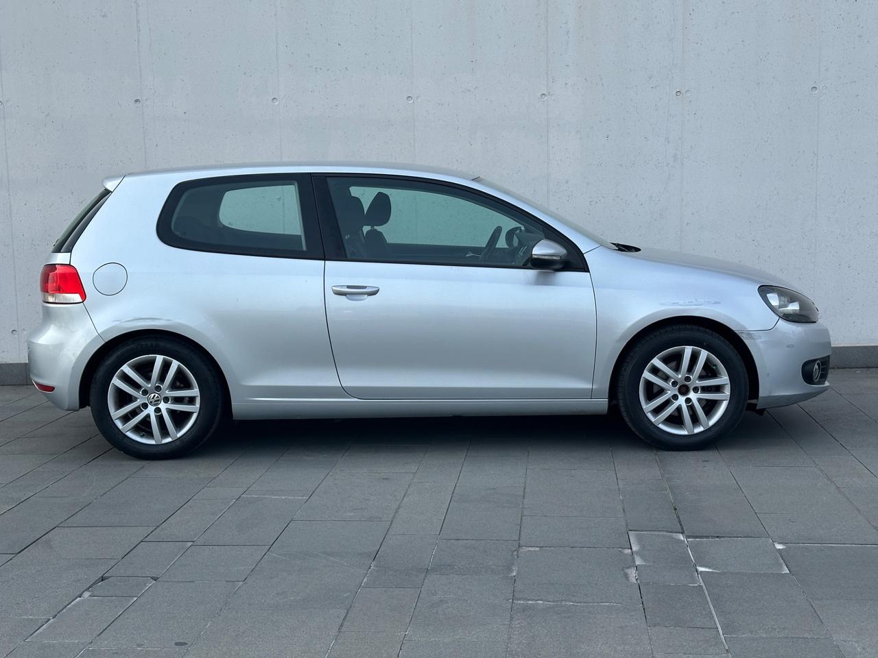 Volkswagen Golf 1.6 3p. Comfortline