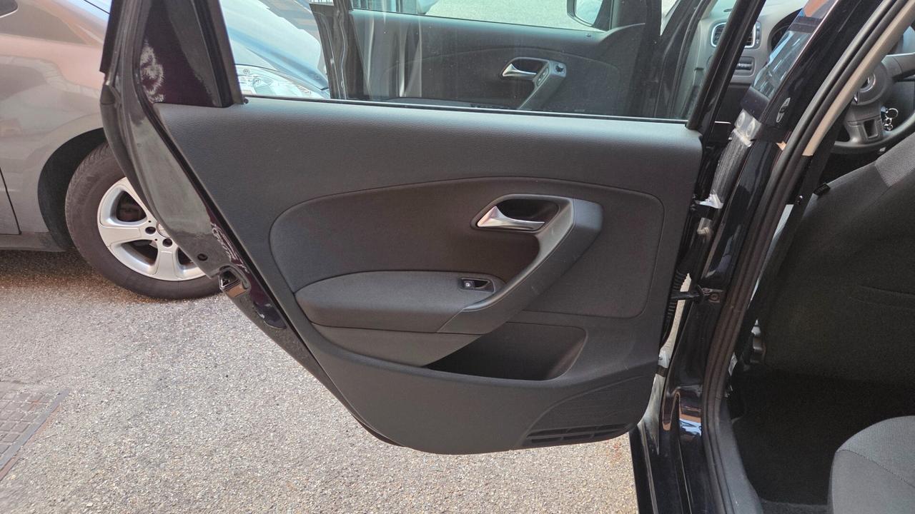 Volkswagen Polo 1.4 5 porte Highline