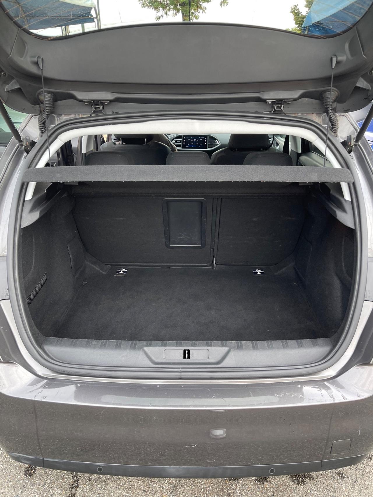 Peugeot 308 PureTech Turbo 130 S&S Allure