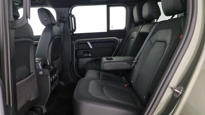 Land Rover Defender 110 3.0D I6 250 CV AWD Auto X-Dynamic S