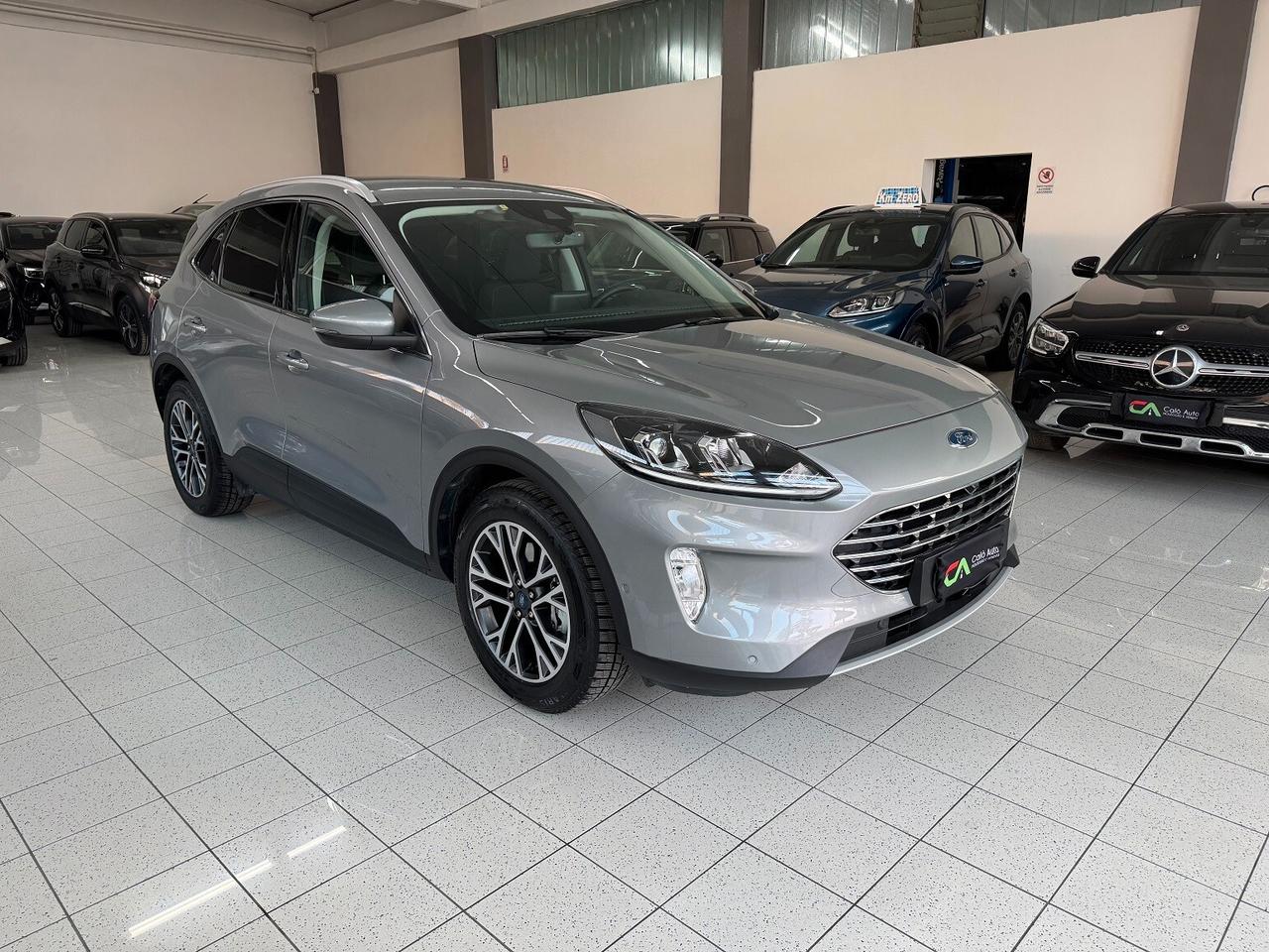 Kuga Plug In Hybrid Titanium SUPER BELLA!!!!