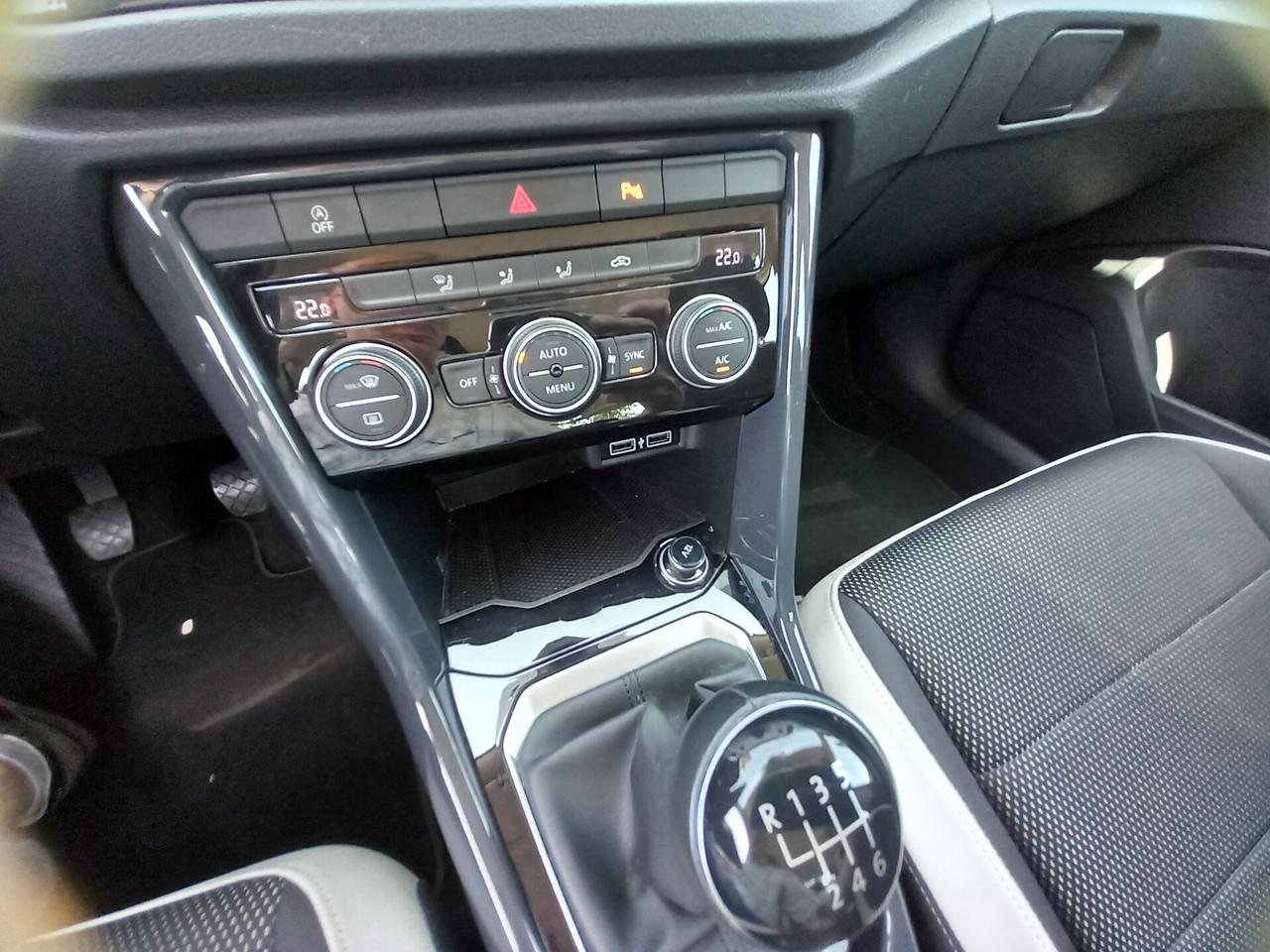 Volkswagen T-Roc 1.0 TSI 115 CV 56000 KM !!!
