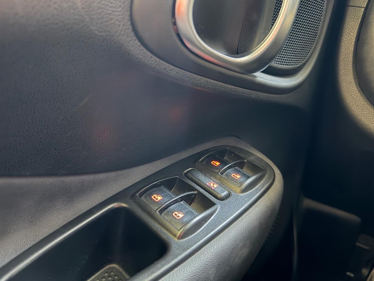 Fiat 500L Living 1.6 Multijet 105 CV Lounge 7 POSTI