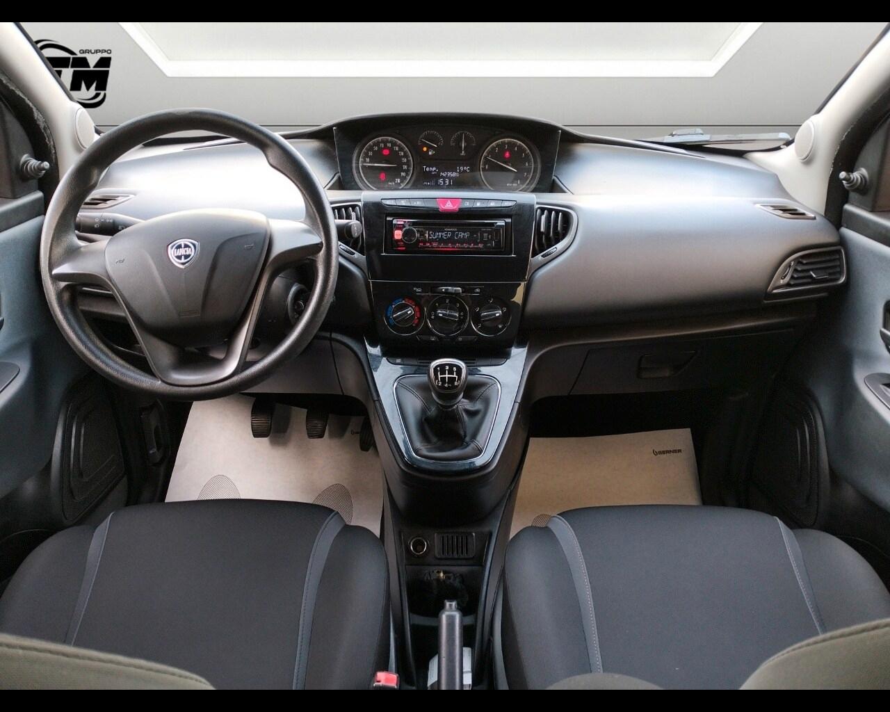 LANCIA Ypsilon 3ª serie Ypsilon 1.2 69 CV 5 po...