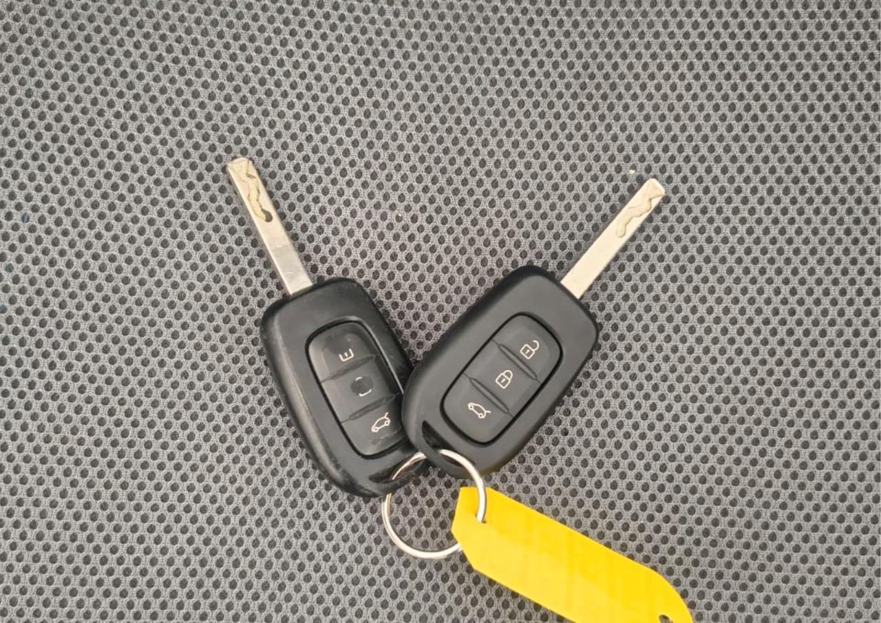 Renault Twingo SCe Lovely