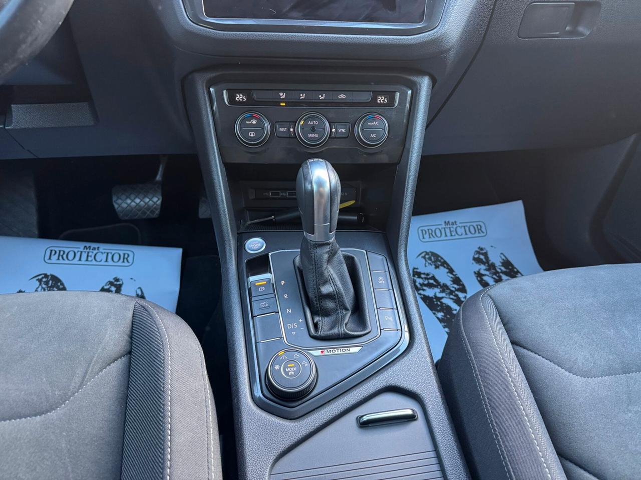 Volkswagen Tiguan 2.0 TDI SCR DSG 4MOTION Advanced BMT FULL OPT. GARANZIA 1 ANNO