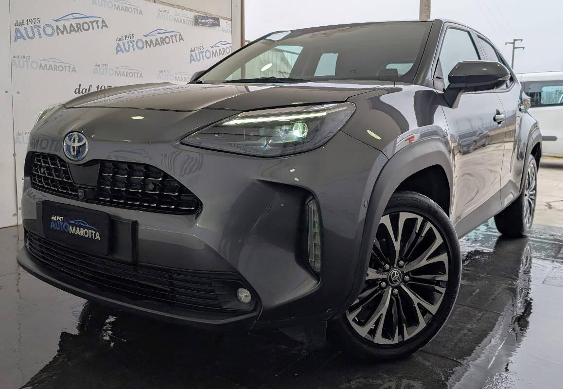 Toyota Yaris Cross 1.5h Lounge fwd 116cv e-cvt