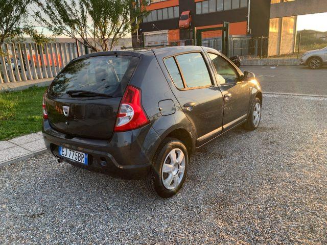 DACIA Sandero 1.2 16V Lauréate