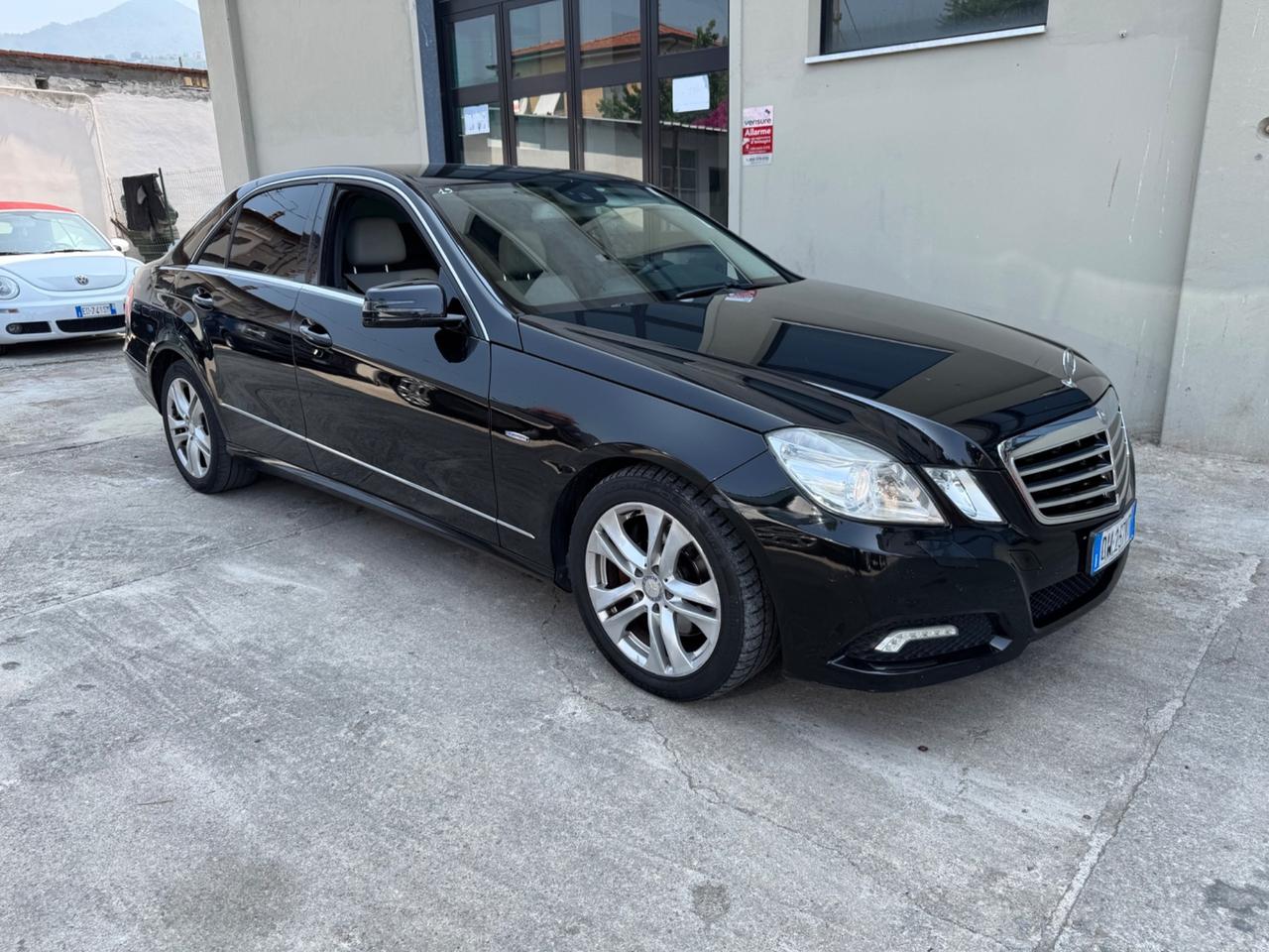 Mercedes-benz E 350 E 350 CDI BlueEFFICIENCY Avantgarde AMG
