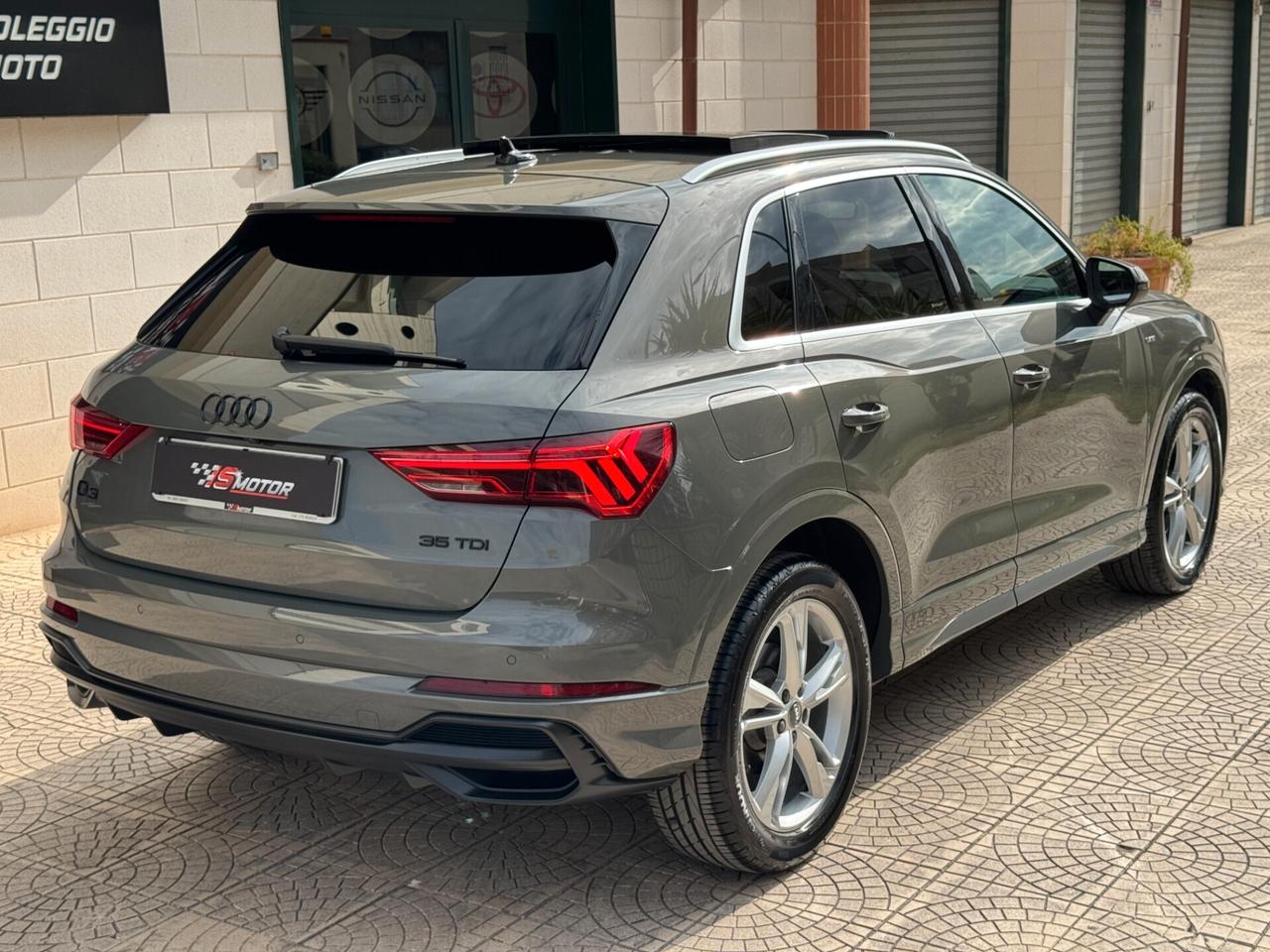 AUDI Q3 35 TDI S LINE S-TRONIC TETTO/MATRIX/PELLE/LED MULTICOLOR