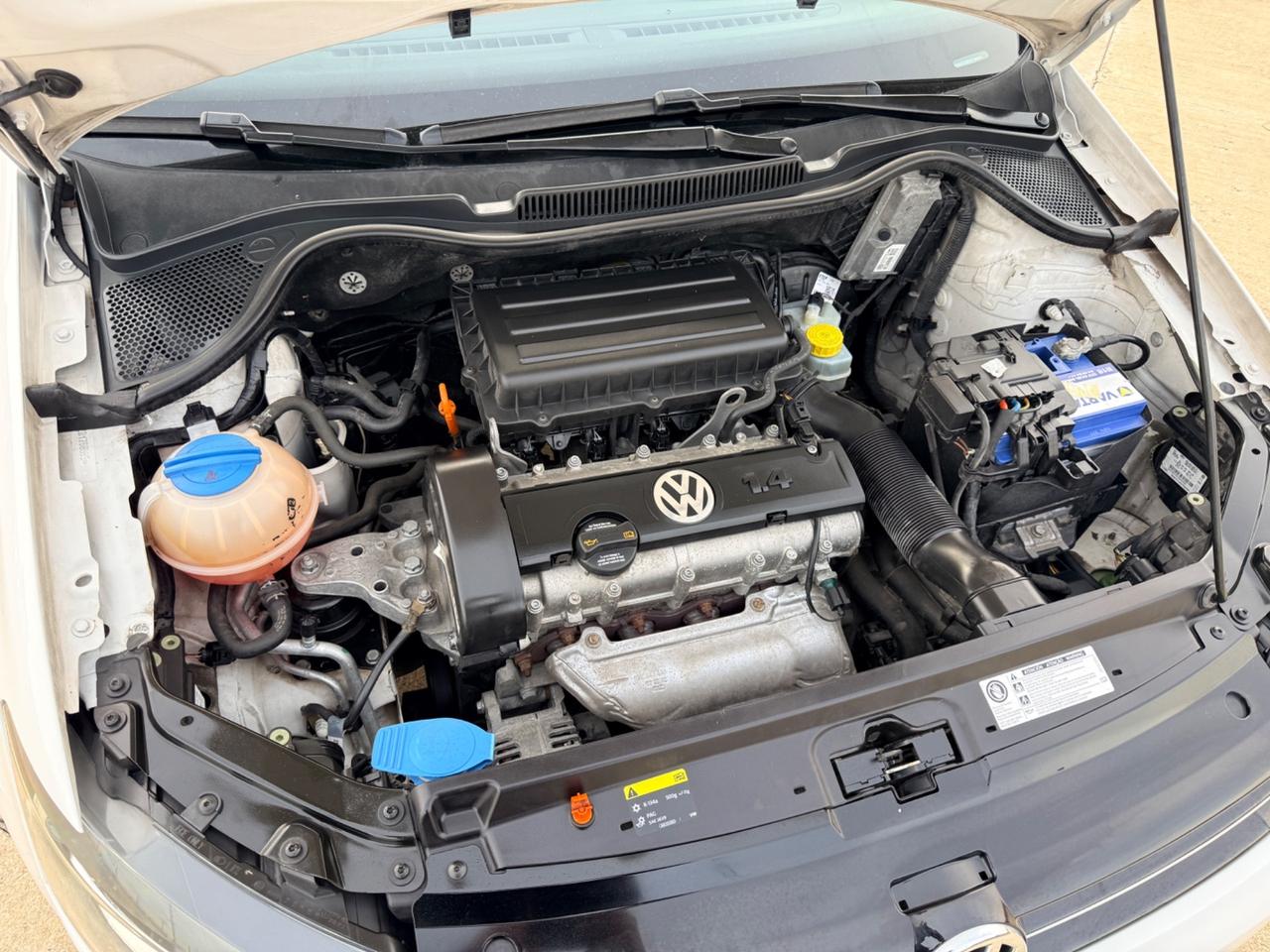 Volkswagen Polo 1.4 DSG 3p. Highline “POCHI KM”