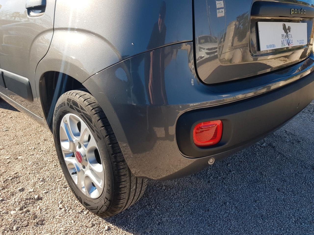 Fiat Panda 1.2 Lounge Navy pred.Sensori park Cerchi 5Posti