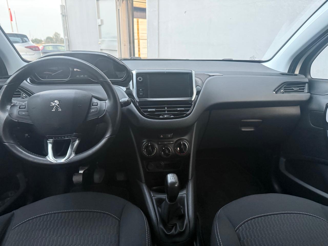 Peugeot 208 PureTech 82 5p. GPL Active