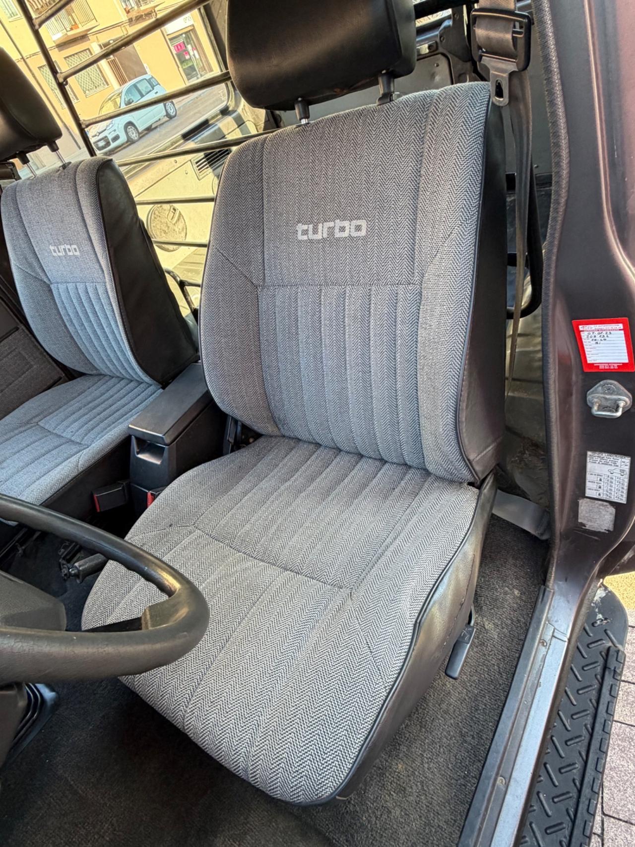 Toyota Land Cruiser II 2.4 turbodiesel SW LJ70 Special