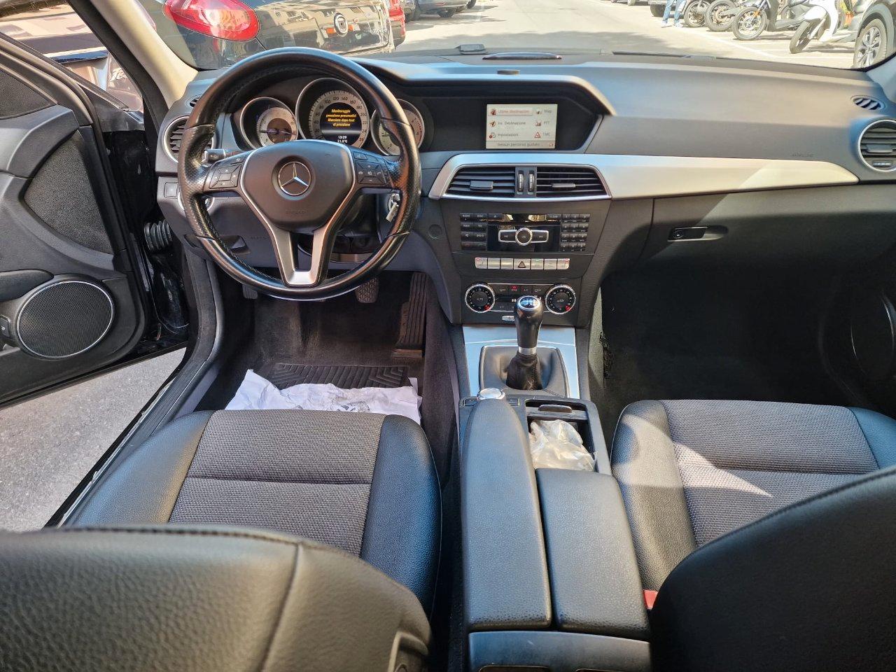 Mercedes C 220 D Exclusive Berlina
