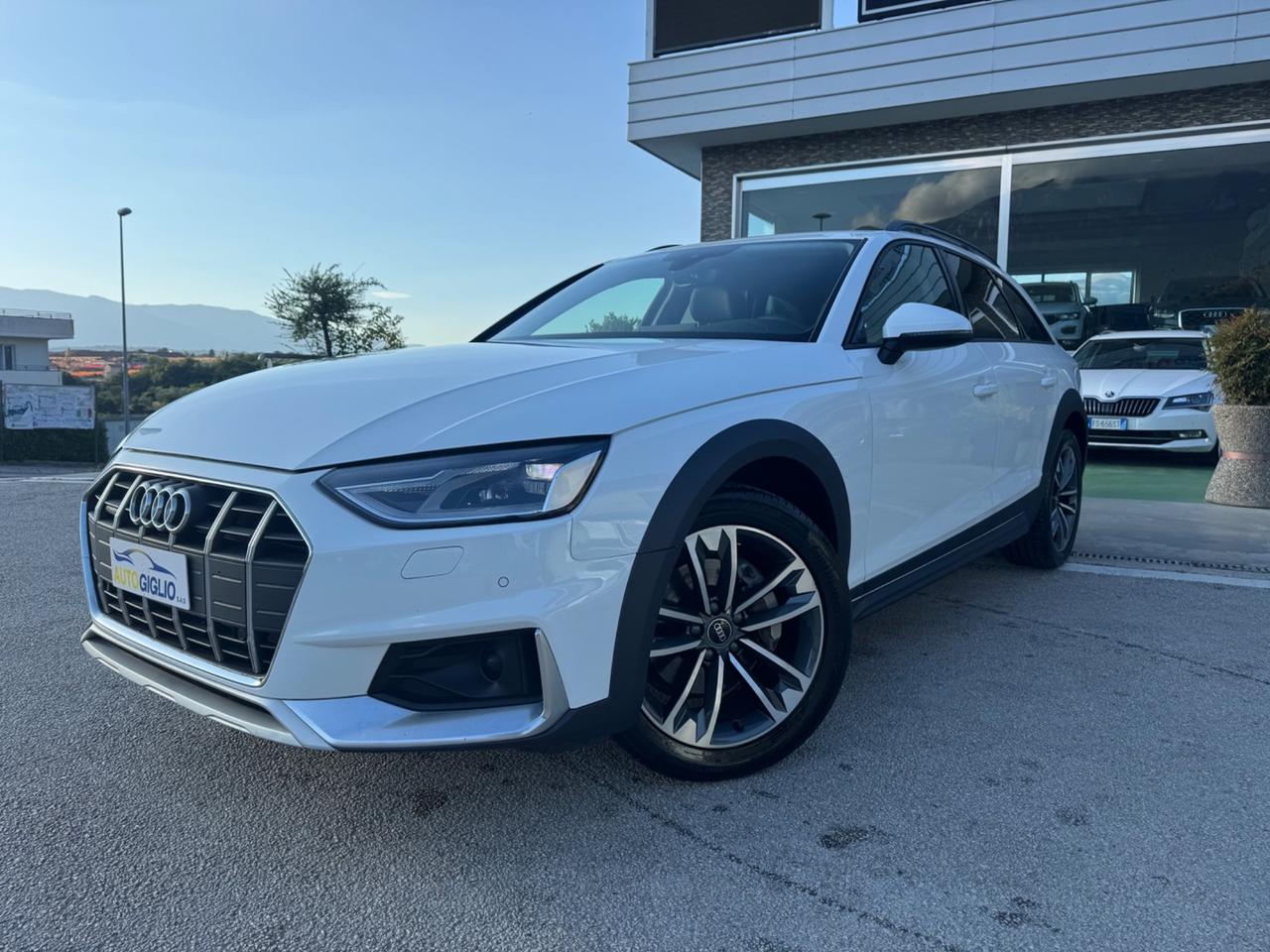 Audi A4 allroad A4 allroad 40 TDI 204 CV S tronic Identity Contrast