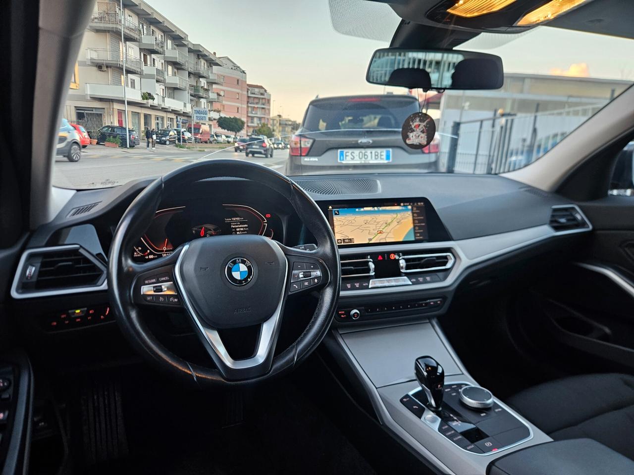 Bmw 318d 48V Touring Business Advantage