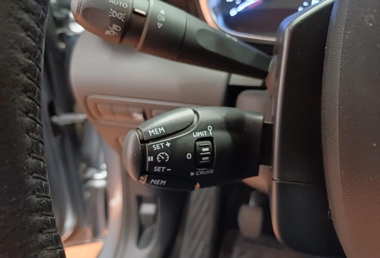Citroen C3 Aircross C3 Aircross BlueHDi 100 S&S Shine