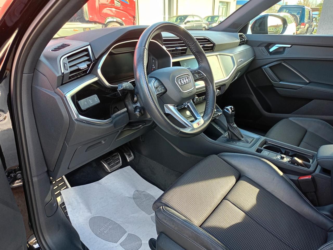 Audi Q3 40 TFSI QUATTRO S LINE-Finanziabile