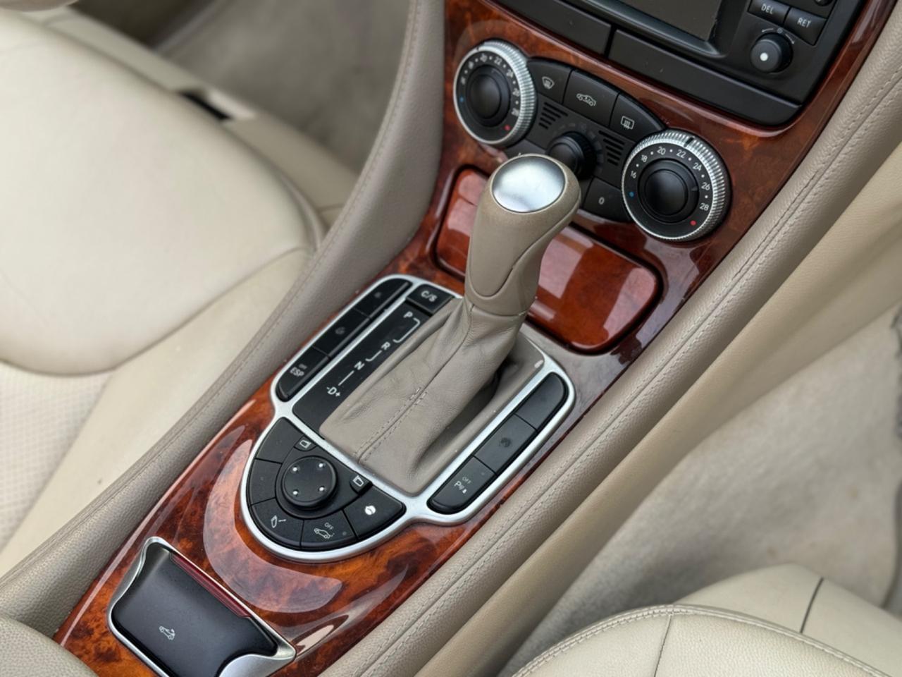 Mercedes-benz SL 350 R230 - Book Service - Prima vernice