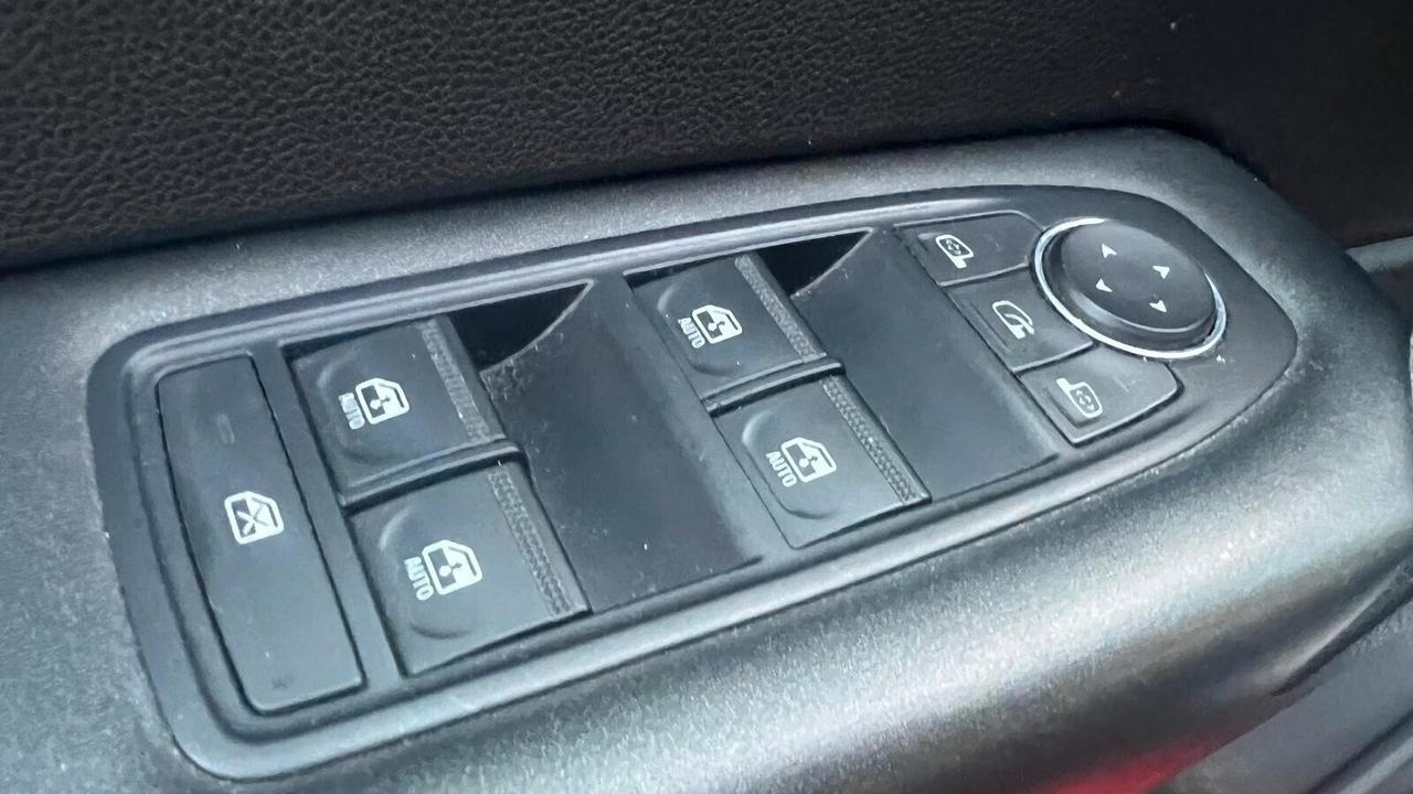 Renault Captur TCe 100 CV GPL FAP Intens