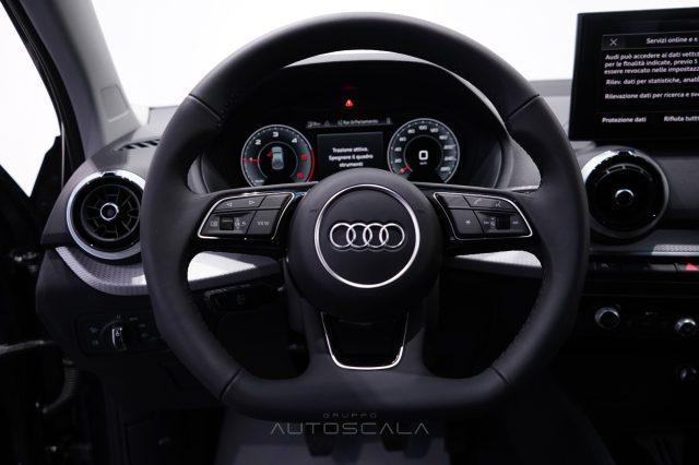 AUDI Q2 30 TDI 116cv S Line Edition Identity Black