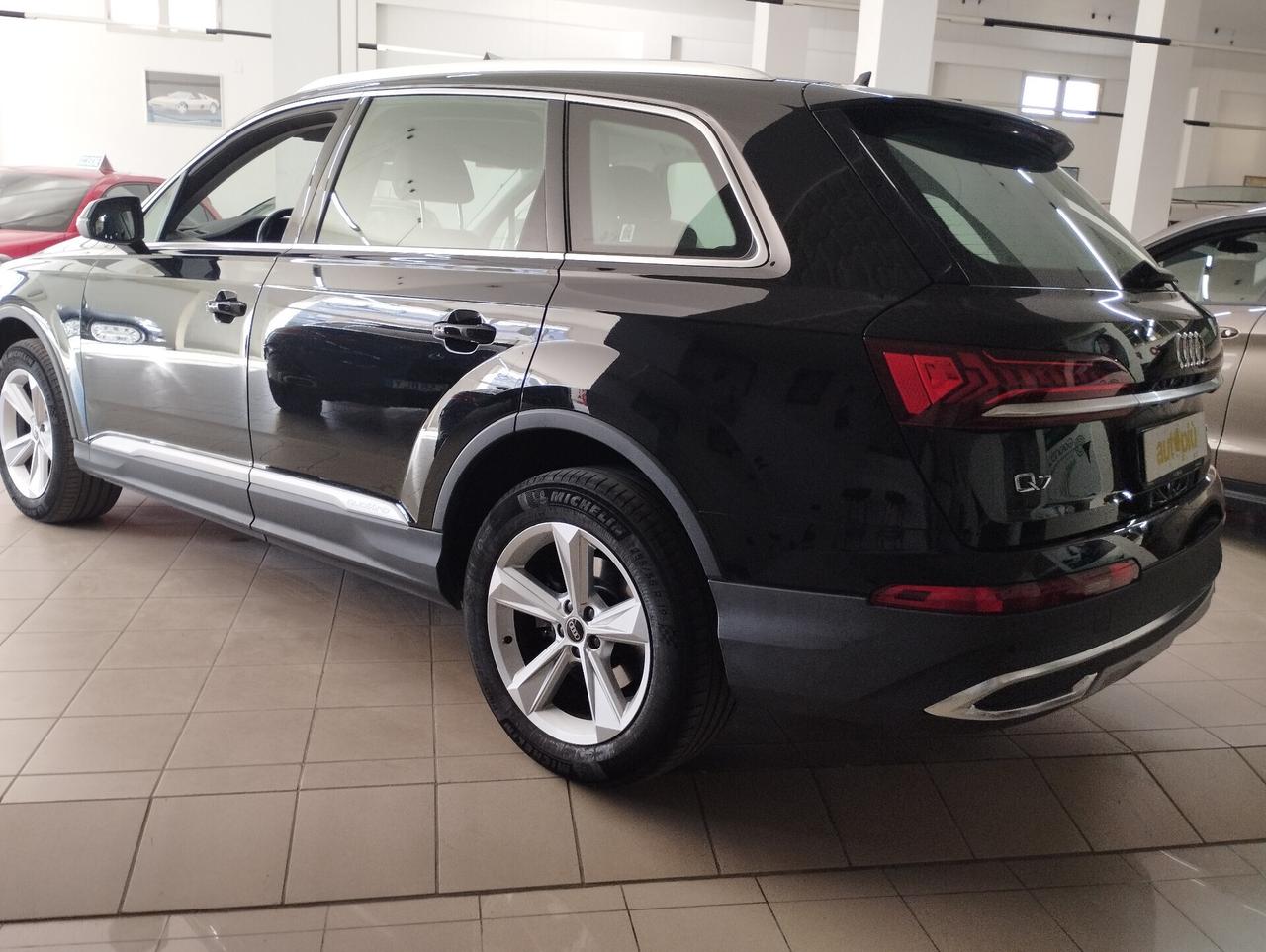 Audi Q7 45 TDI quattro tiptronic Business