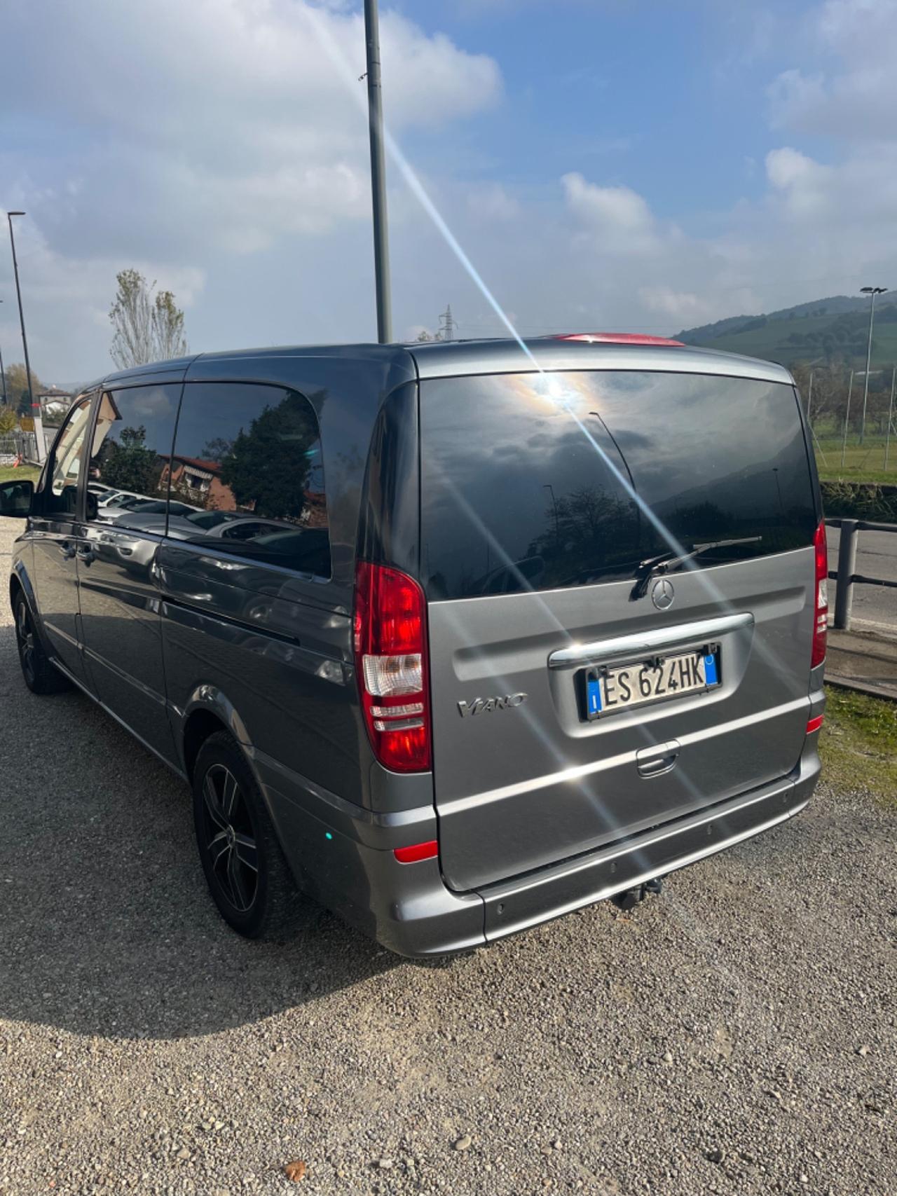 Mercedes-benz Viano 2.2 CDI Avantgarde