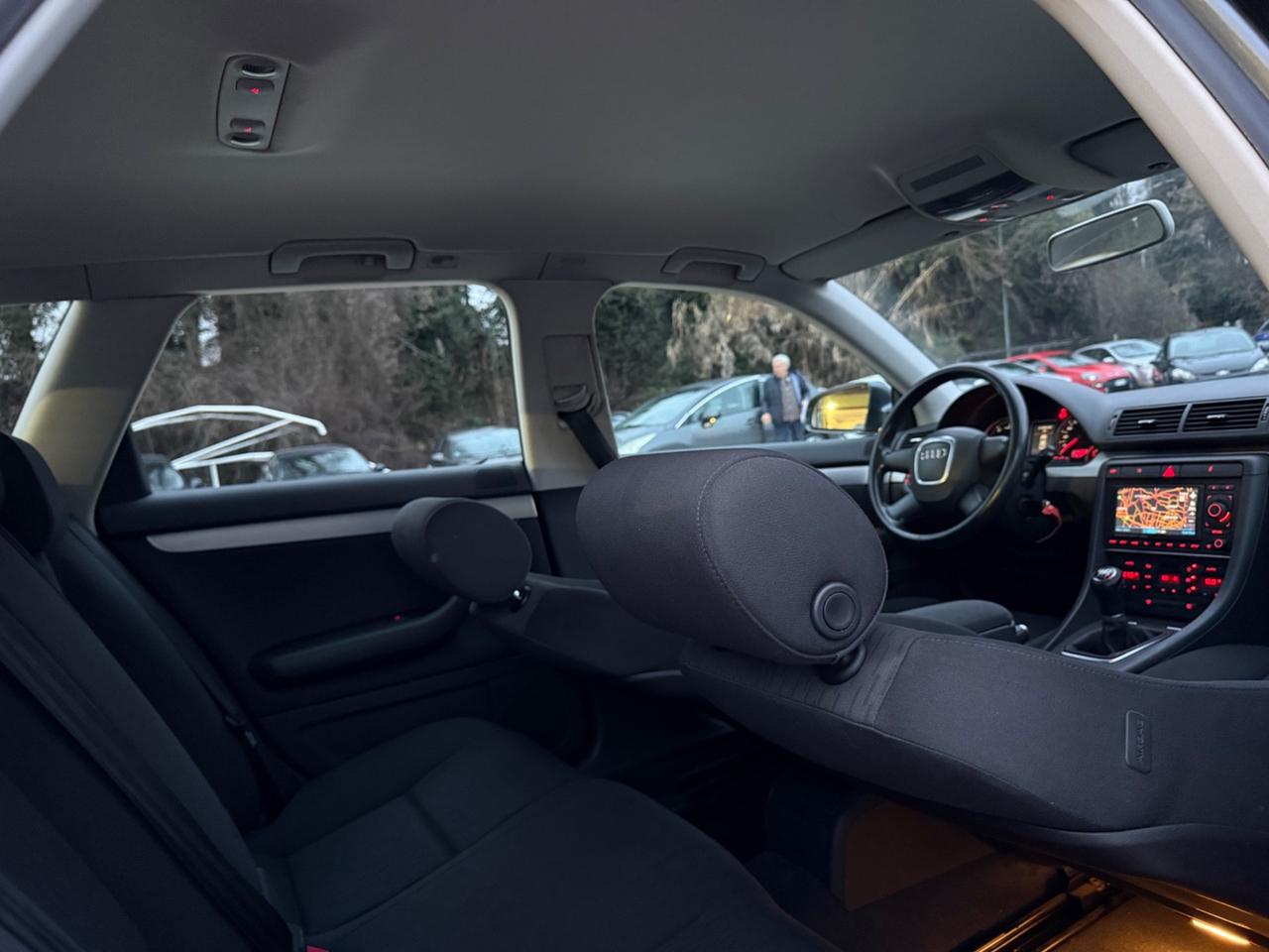 Audi A4 2.0 16V TDI Avant Sport Unico Xeno Navi