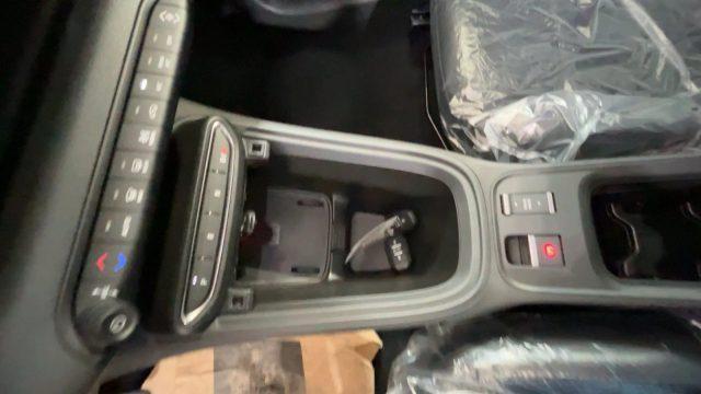 JEEP Avenger 1.2 Turbo MHEV Summit