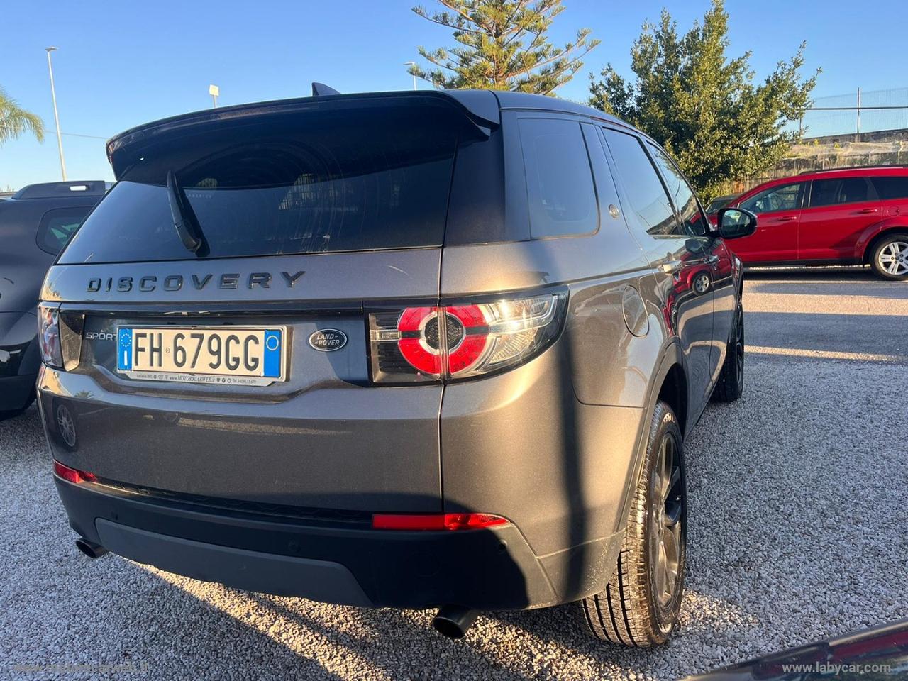 LAND ROVER Discovery Sport 2.0 TD4 150 CV Dark Ed.