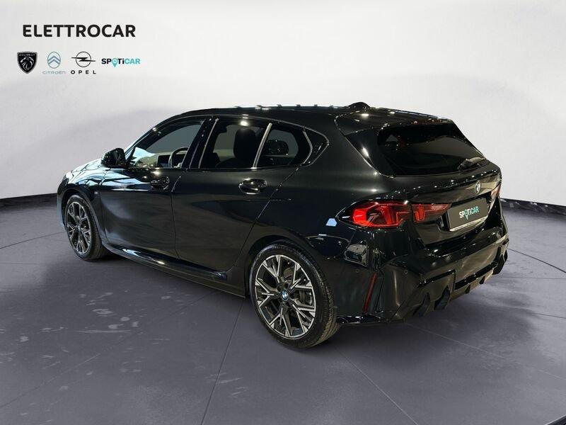 BMW Serie 1 120i 48V MSport mild hybrid automatica