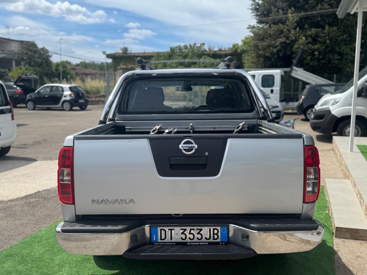Nissan Navara 2.5 dCi 4 porte Double Cab Platinum