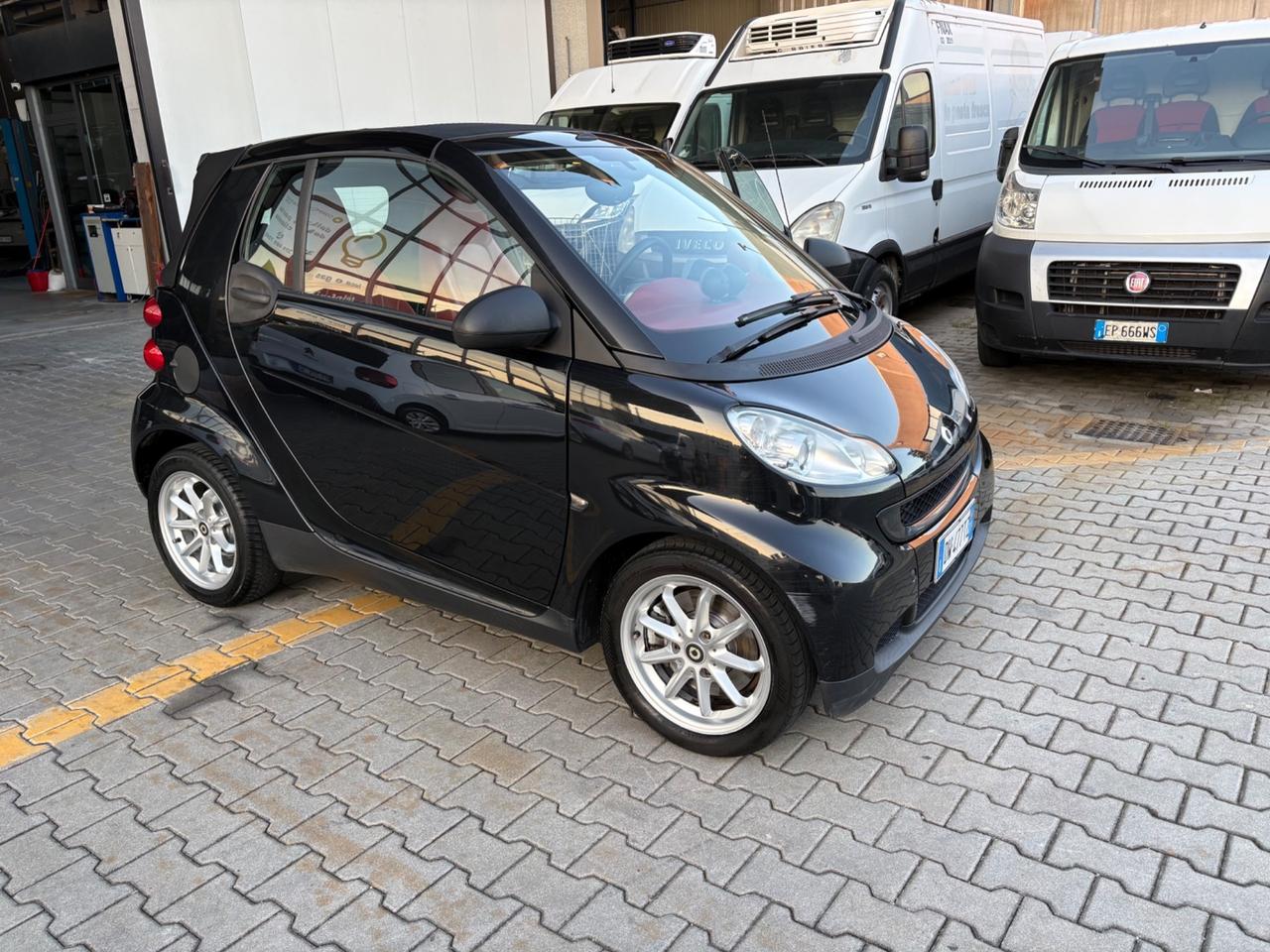 Smart ForTwo 1000 52 kW MHD cabrio passion