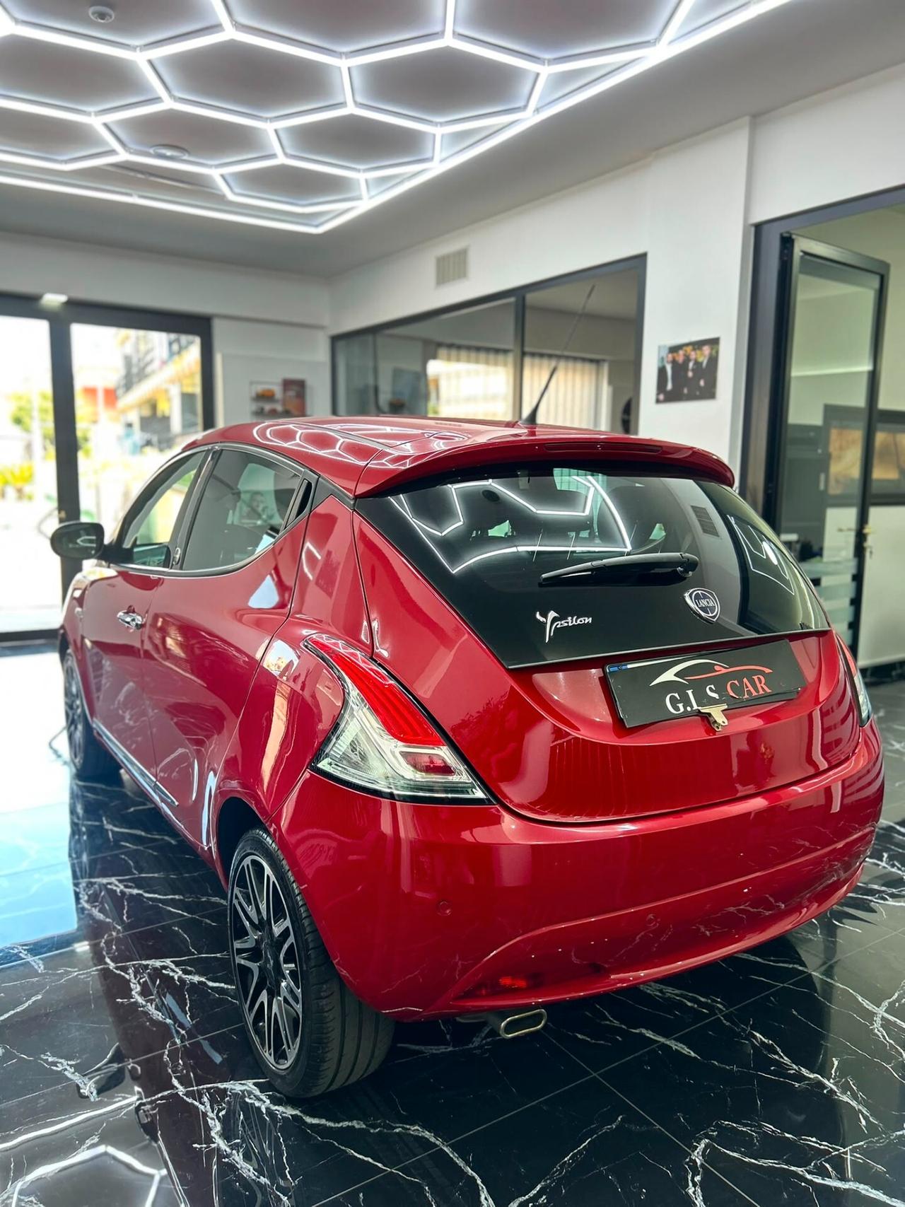 Lancia Ypsilon 1.2 benzina GPL 69 CV 5 Ecochic Gold