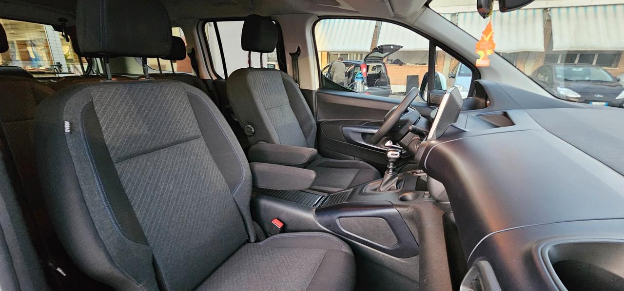 Peugeot Rifter GT Line Long