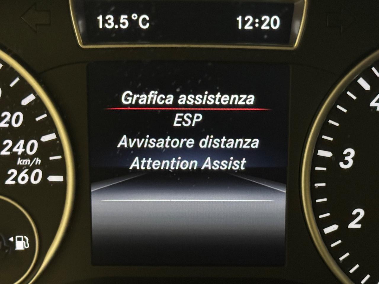 Mercedes-benz B 180 Premium Navi Camera Bluet Vetri Scuri Xeno Led Tagliandi MB