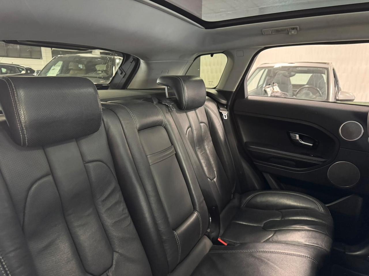 Land Rover Range Evoque 2.2 TD4 5p. Prestige