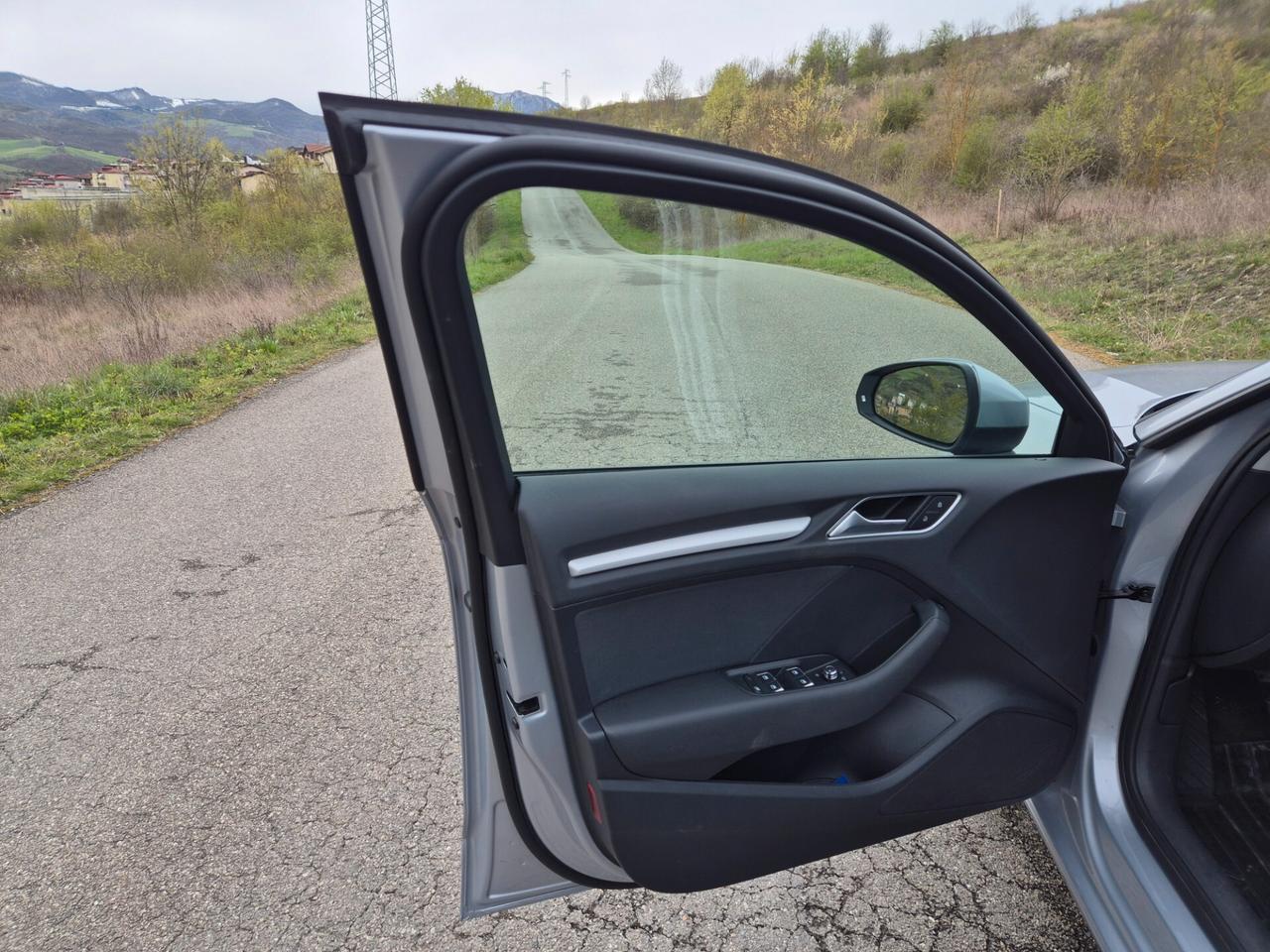 Audi A3 SPB 1.6 TDI clean diesel Attraction Business pack