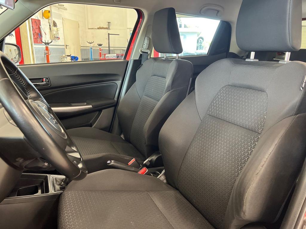 Suzuki Swift 1.2 hybrid Top 2wd