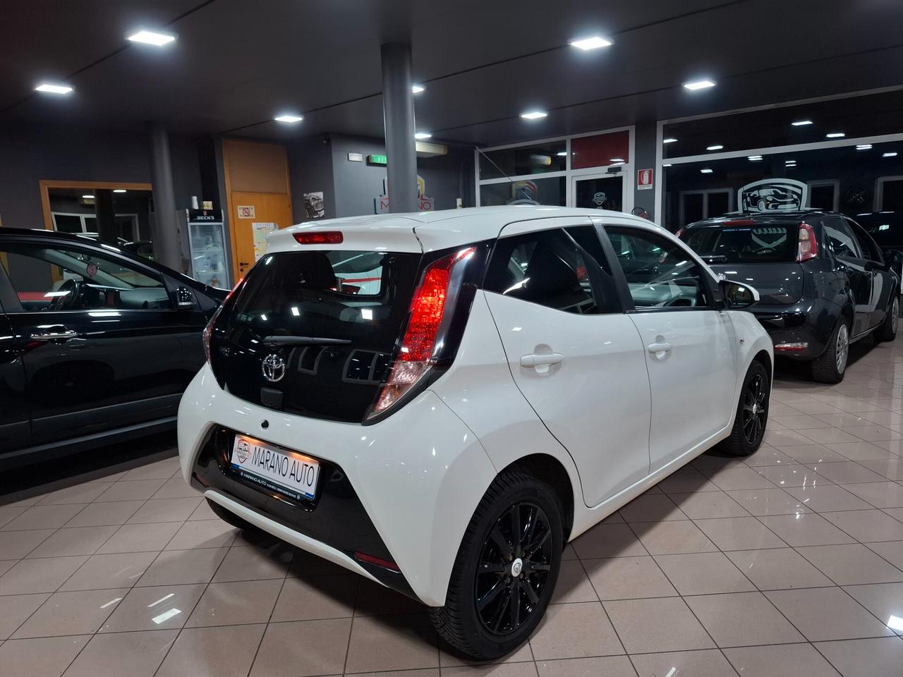 Toyota Aygo 1.0 VVT-i Neopatentato
