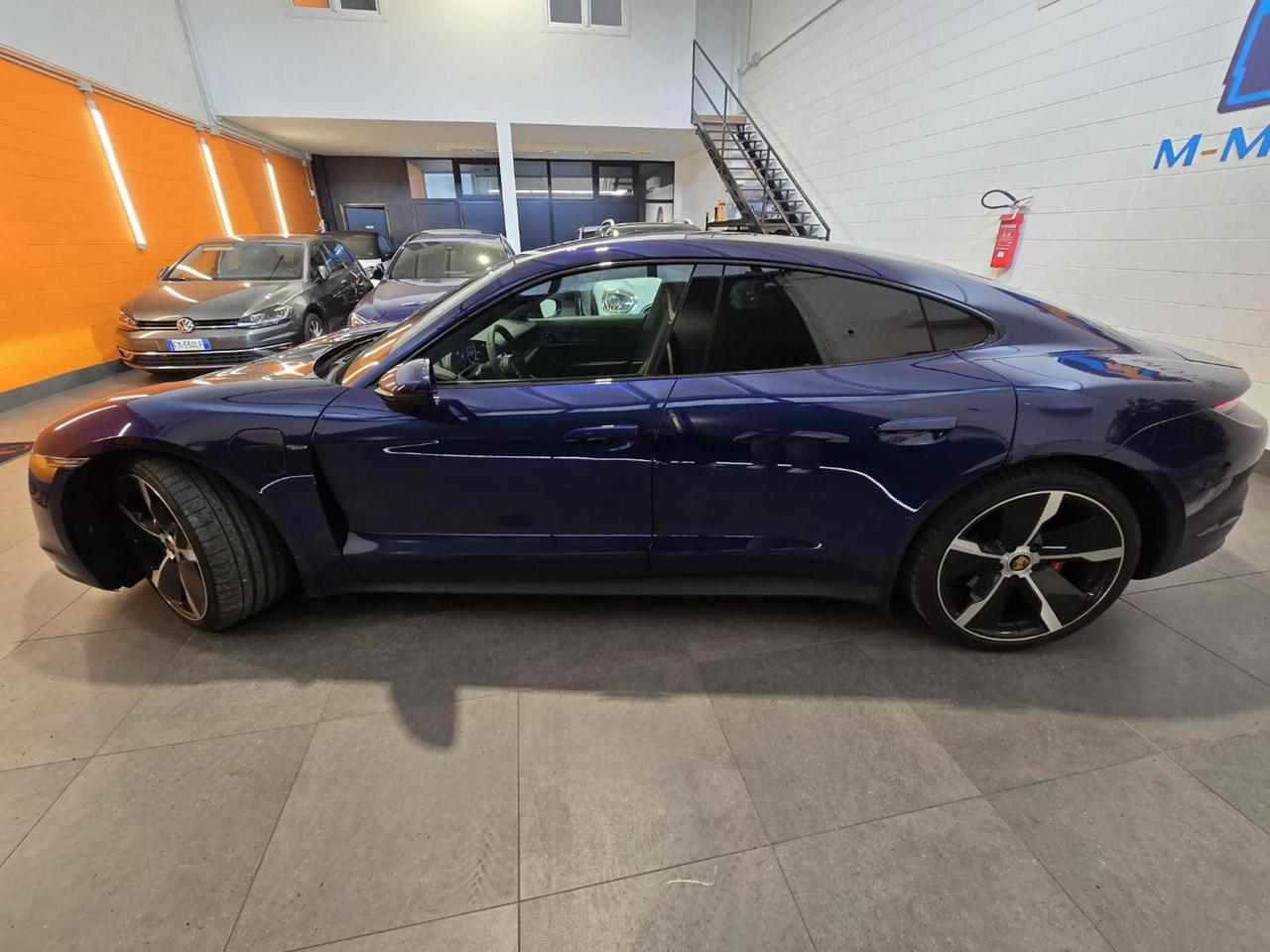 PORSCHE Taycan 4S Performance