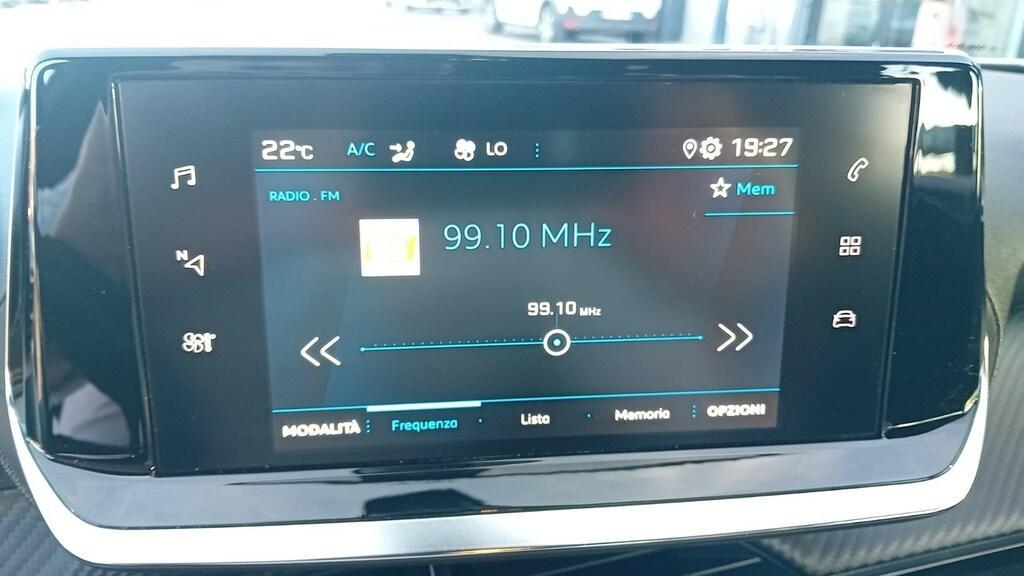 Peugeot 2008 1.2 PureTech Active Pack