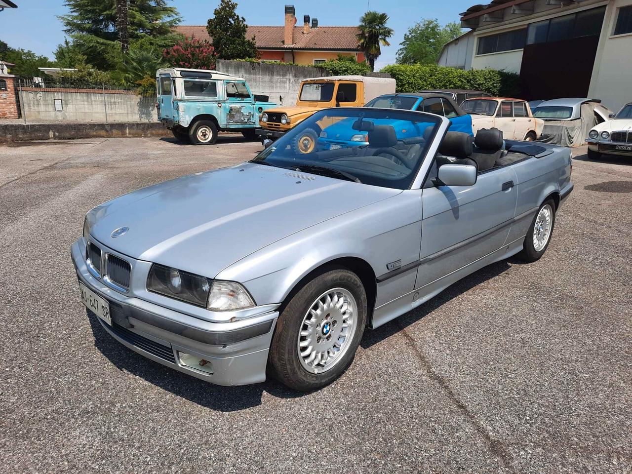 Bmw 320 Cabriolet del 1995 (E36)