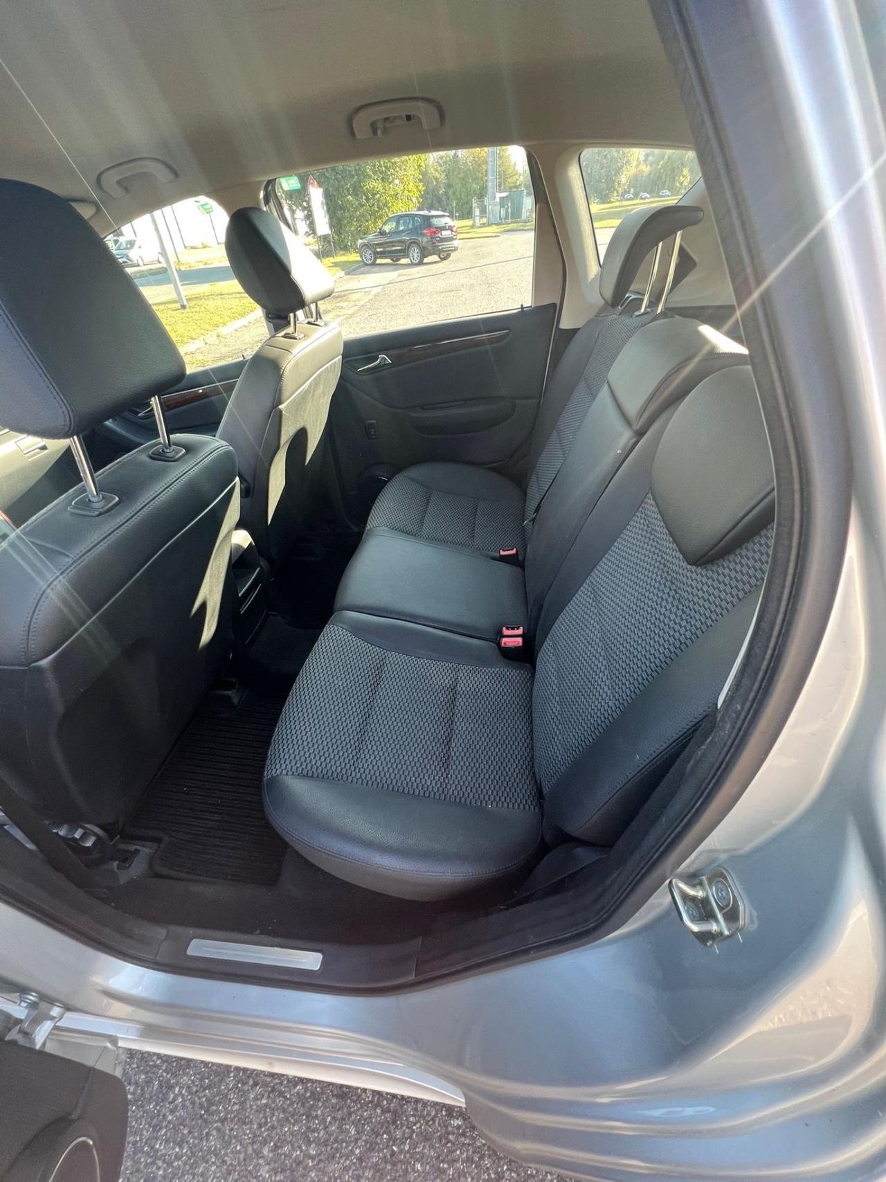 Mercedes-benz A 170 160 BlueEFFICIENCY Elegance