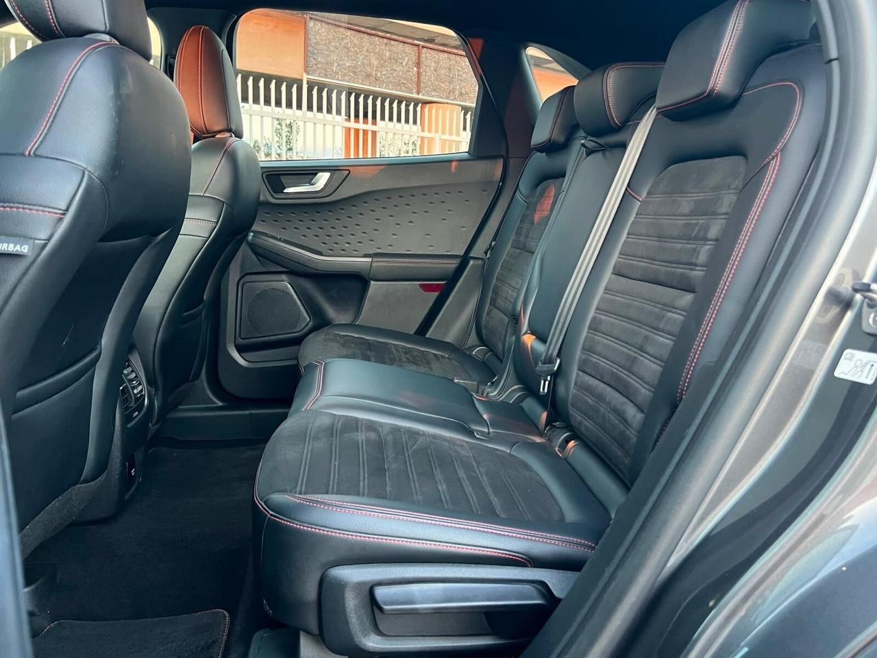 Ford Kuga 2020 2.0 Diesel 190 CV 4X4 ST-Line X